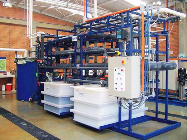 還在用化學(xué)藥劑解決印染行業(yè)的水質(zhì)及水垢問題嗎，電脈沖除垢才是正途